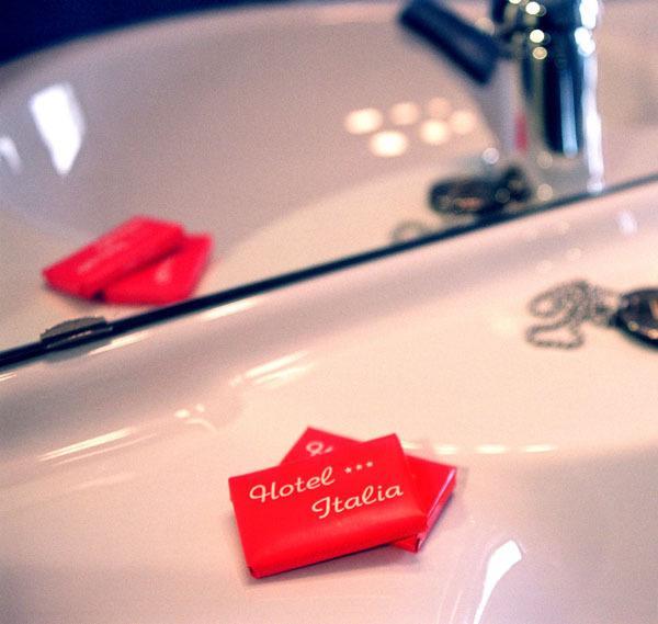 Hotel Italia การ์มาโญลา ห้อง รูปภาพ